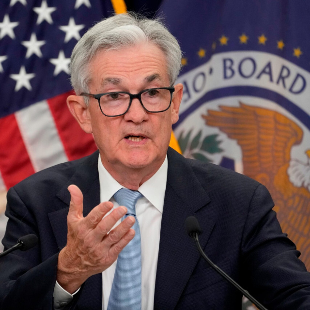 Powell'dan 'çakma', M7'den fire, piyasada kırılma