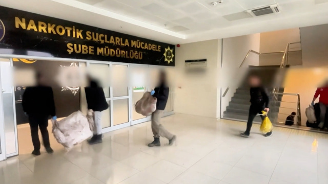 240 kilo uyuşturucu ele geçirildi