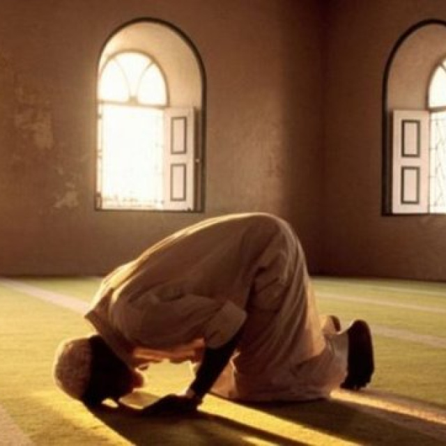 Cuma namazı nasıl kılınır?