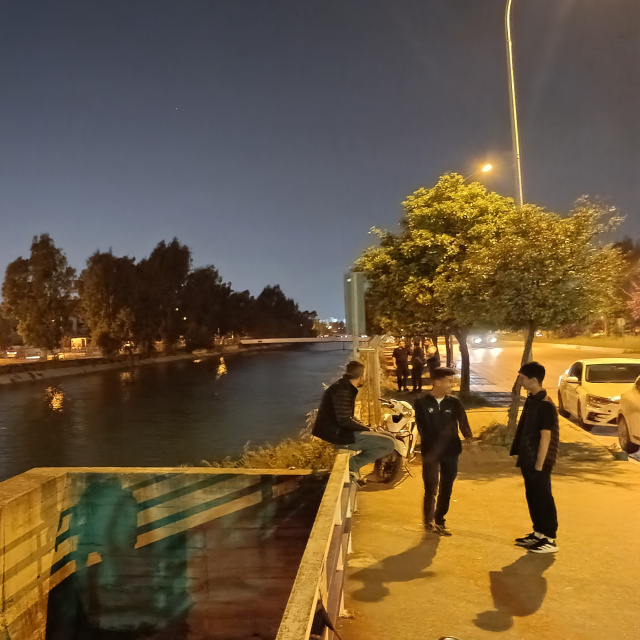 Sulama kanalına düşen genç kayboldu