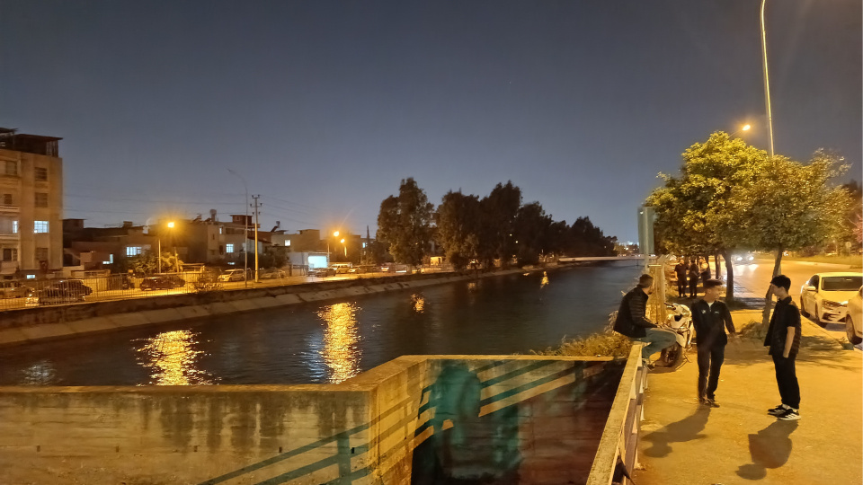 Sulama kanalına düşen genç kayboldu