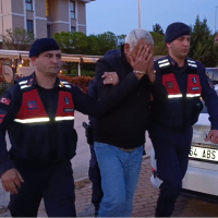 Kız çocuklarına cinsel taciz... Sabıkalı sapık bakkal!