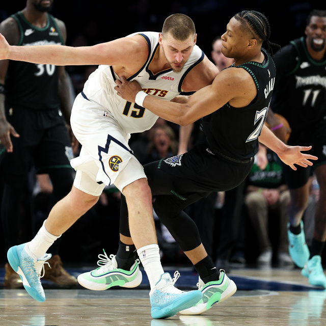 Minnesota ve New York yarı finalde!