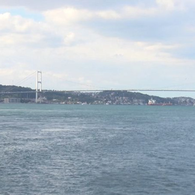 İstanbul Boğazı gemi geçişlerine kapatıldı