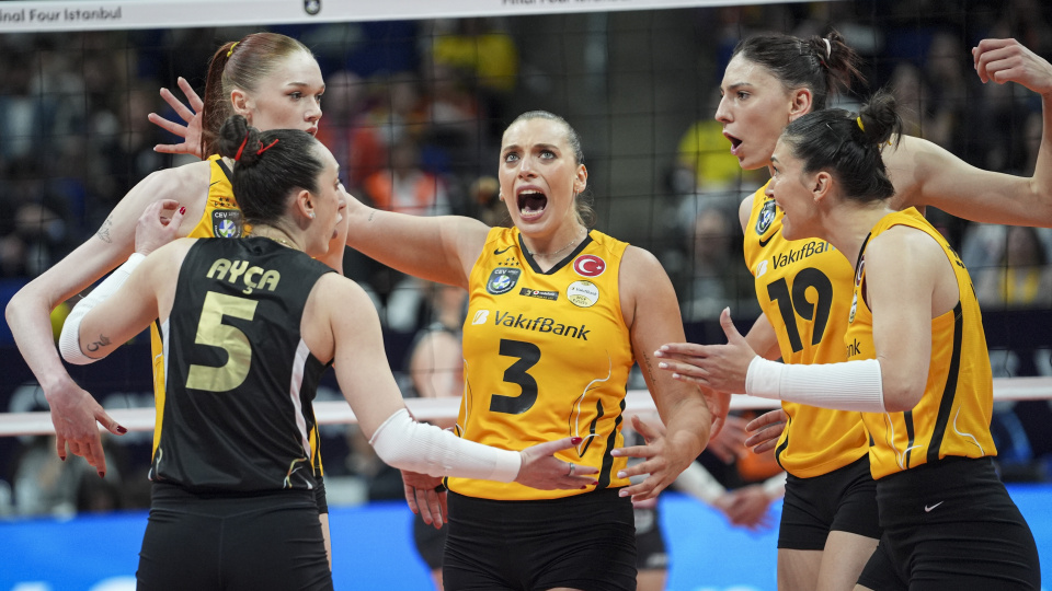 VakıfBank Şampiyonlar Ligi'nde finalde!