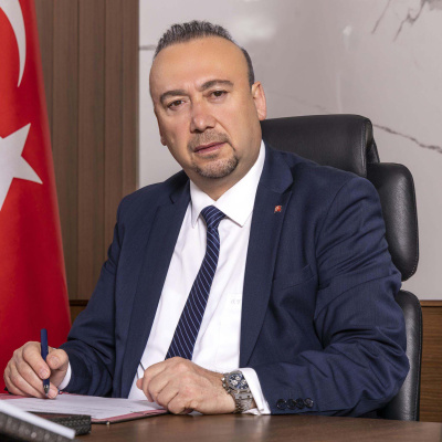 Özkan Yalım CHP'den ihraç edildi