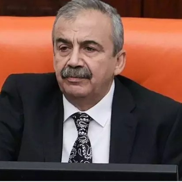 Sırrı Süreyya Önder'i andı