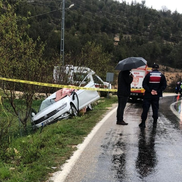 TIR ile otomobil çarpıştı: 1 ölü