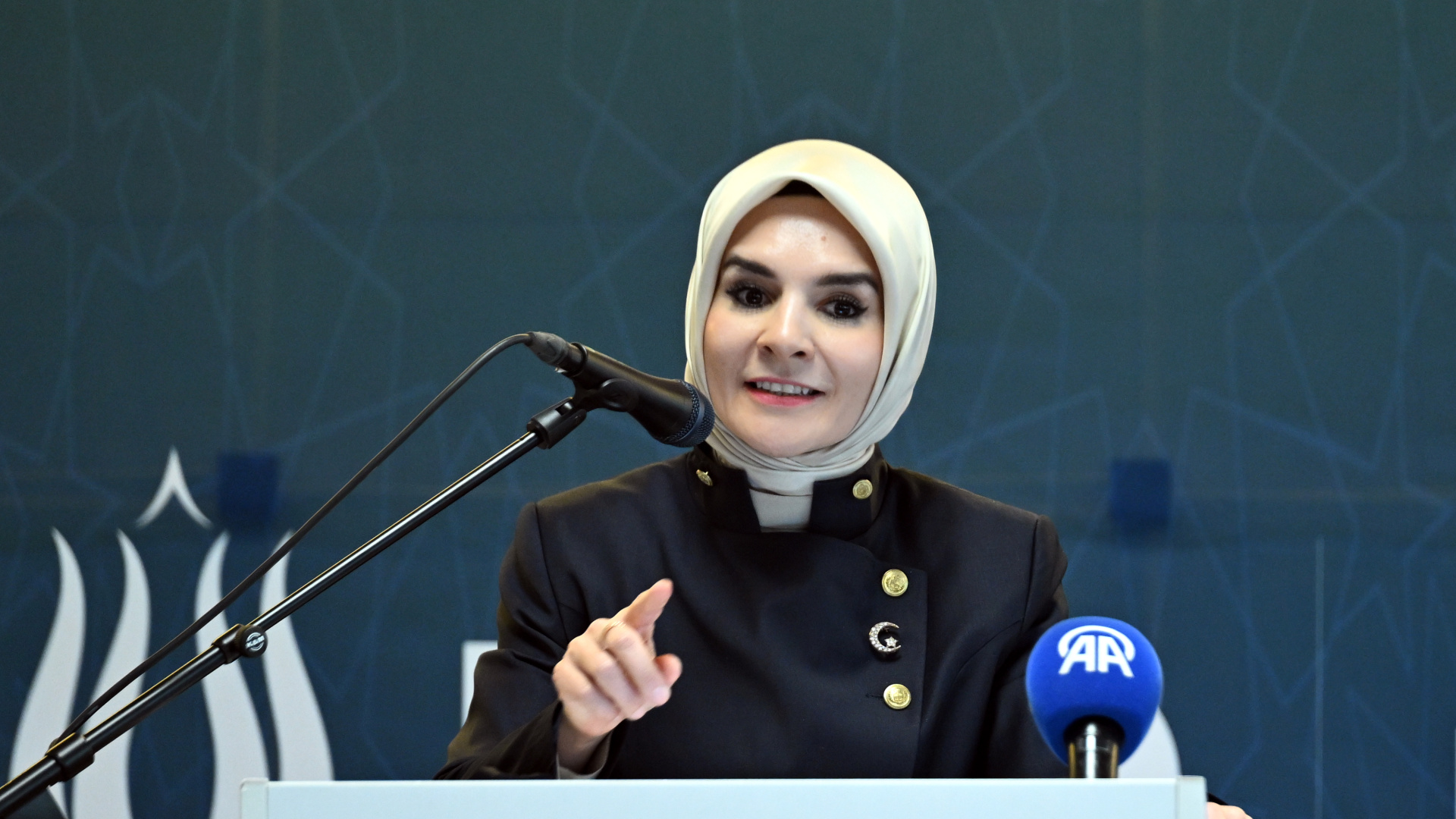 Bakan Göktaş'tan reklam filmine tepki | Son dakika haberleri
