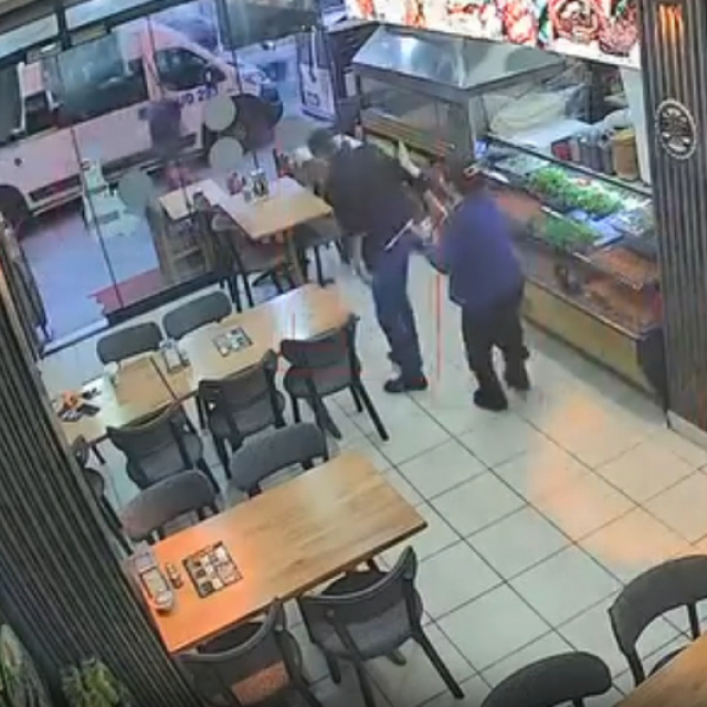 Heimlich manevrası yine hayat kurtardı