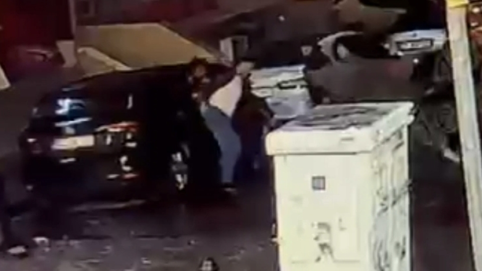 Kıskançlık kavgası can aldı!