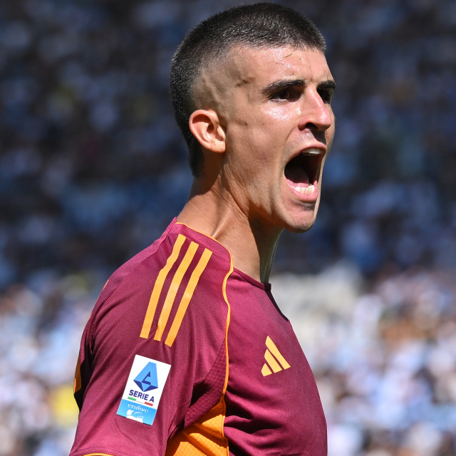 Roma'dan dört gollü galibiyet!