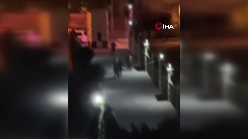 Yaşı 17! Üzerinden el bombası çıktı!