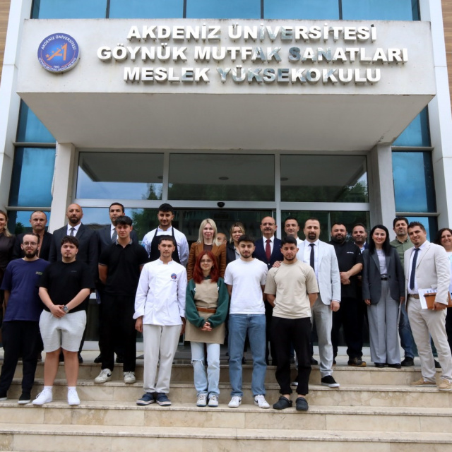 CAR-T hücreleriyle lösemi ve lenfoma tedavileri başlıyor