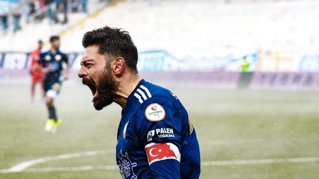 Eren Tozlu, kariyer sezonunu yaşadı!