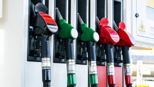 Motorin ve benzine zam var mı?