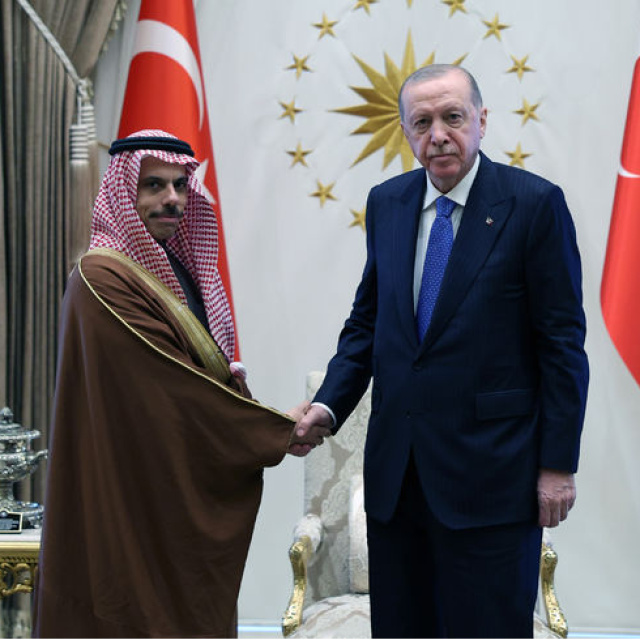 Cumhurbaşkanı Erdoğan, Faysal bin Ferhan'ı kabul etti