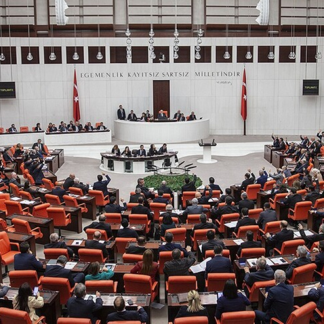 Site aidatları düzenlemesinde 6 madde kabul edildi