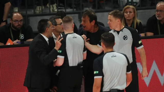 Ergin Ataman çılgına döndü!