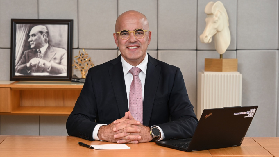 Sabancı Holding'den 403 milyar TL gelir