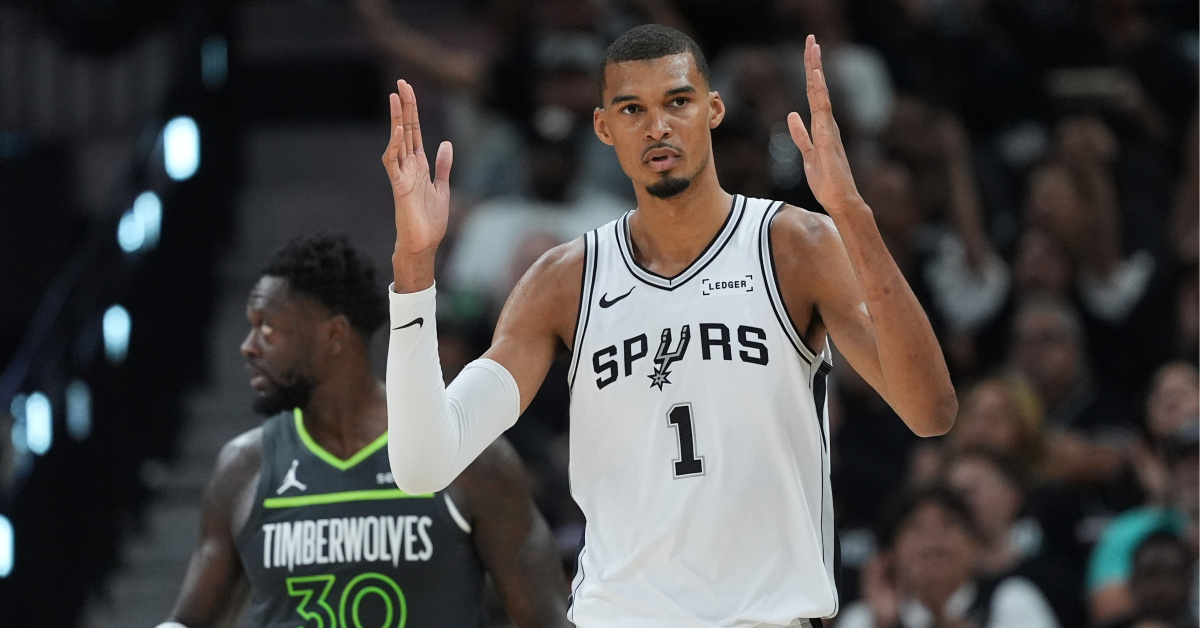 Spurs Timberwolves'umağlup ederek seriyi eşitledi