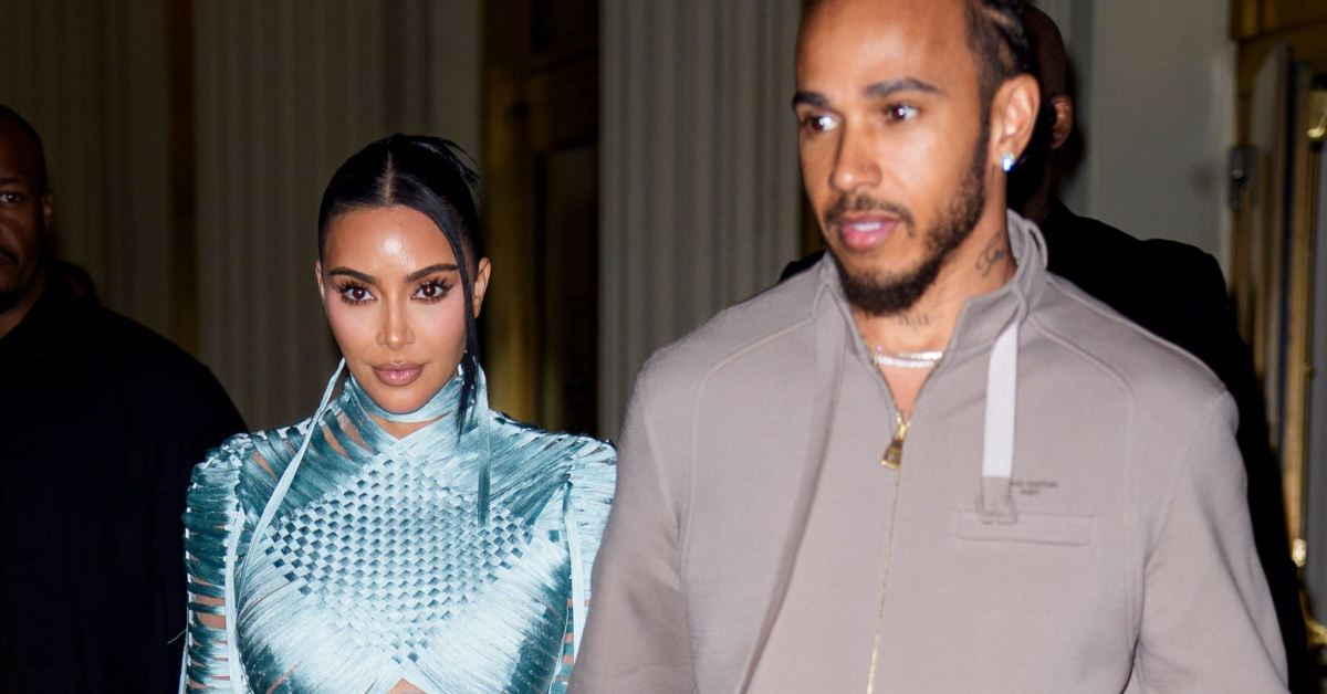 Kim Kardashian ve Lewis Hamilton elele, tiyatrodan sonra otomobille