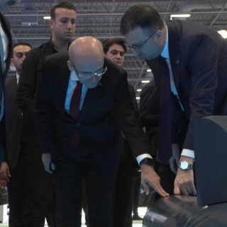 Bakan Şimşek, SAHA 2026'yı ziyaret etti