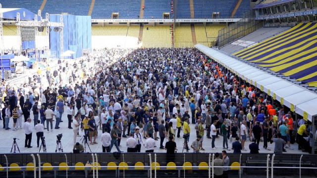 Fenerbahçe'de başkanlık yarışı
