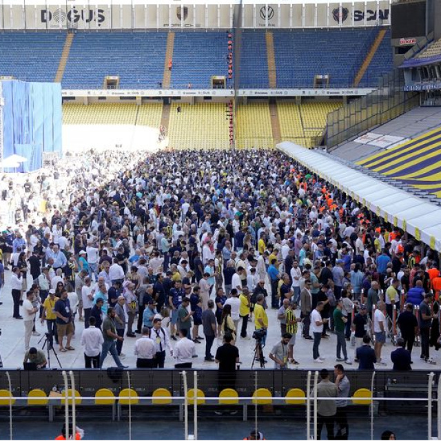 Fenerbahçe'de başkanlık yarışı