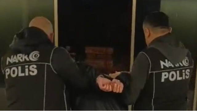 Kırmızı bültenle aranıyordu Mersin'de yakalandı