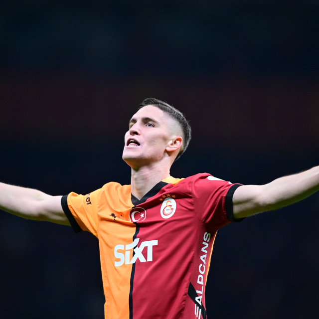 Sallai'ye Premier Lig kancası!