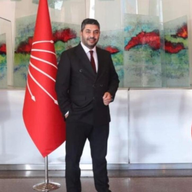 CHP'nin Afyon yönetimi görevden alındı