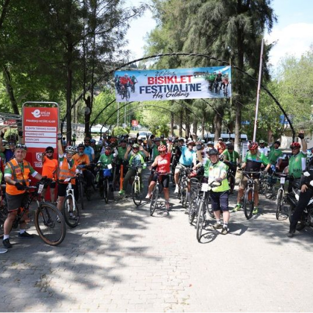 Efeler'in "Bisiklet Festivali" başladı