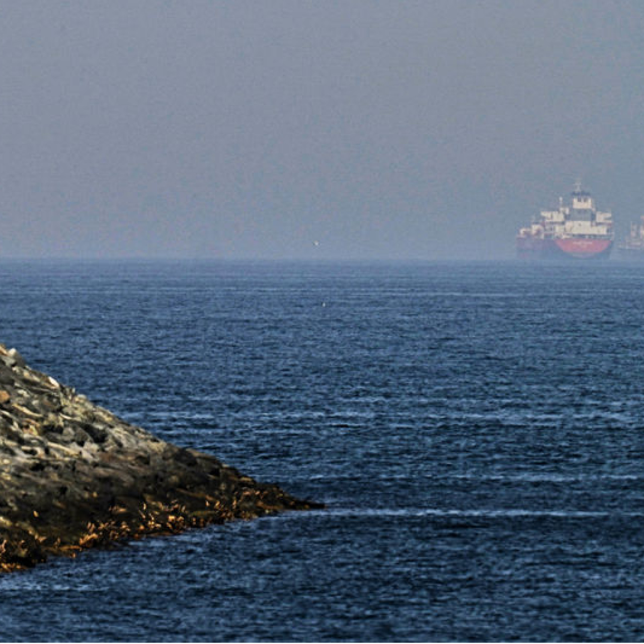 ABD: Hürmüz'de 2 İran tankerini vurduk