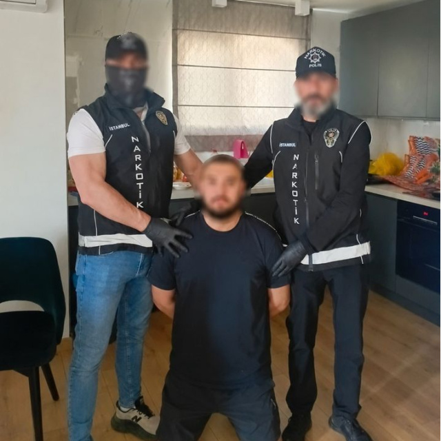 İnterpol listesinin zirvesindeki isim yakalandı