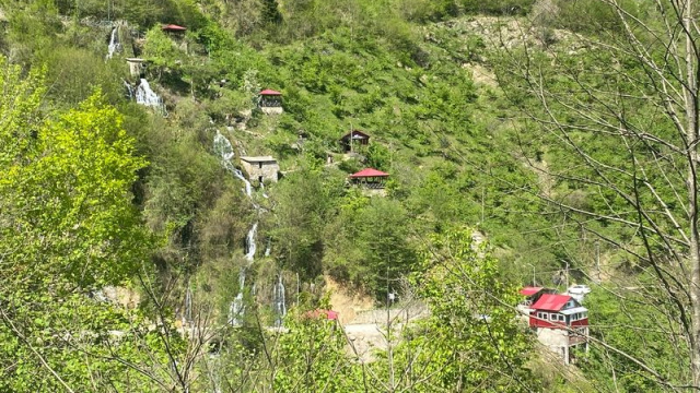 Espiye'de tabiat parkındaki sosyal tesis açıldı