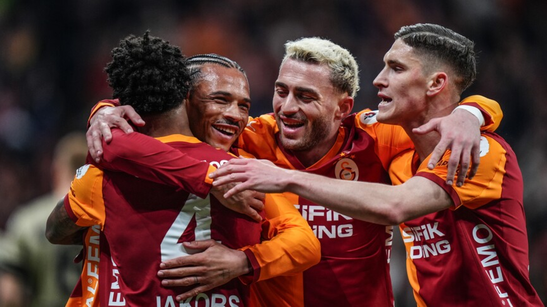 Galatasaray Süper Lig'de 4. kez üst üste şampiyon oldu! Galatasaray-Antalyaspor maçı kaç kaç bitti?