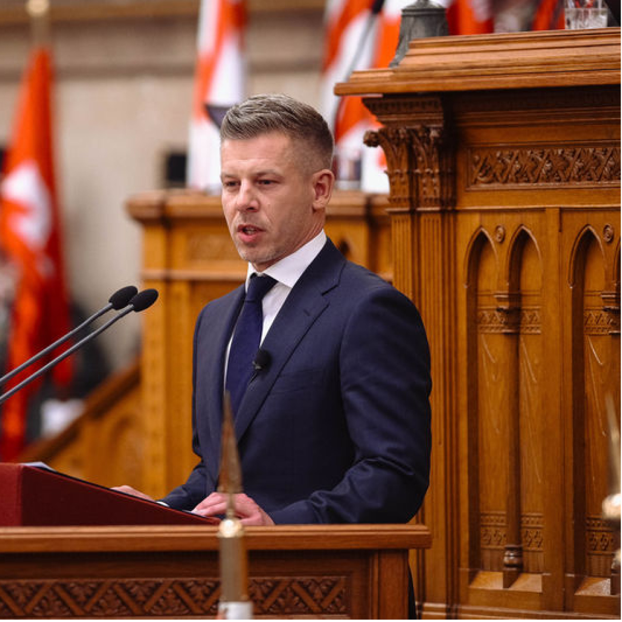 Macaristan'da Magyar resmen başbakan oldu