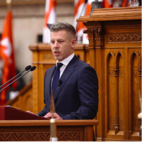 Macaristan'da Magyar resmen başbakan oldu