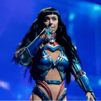 Katy Perry açacak