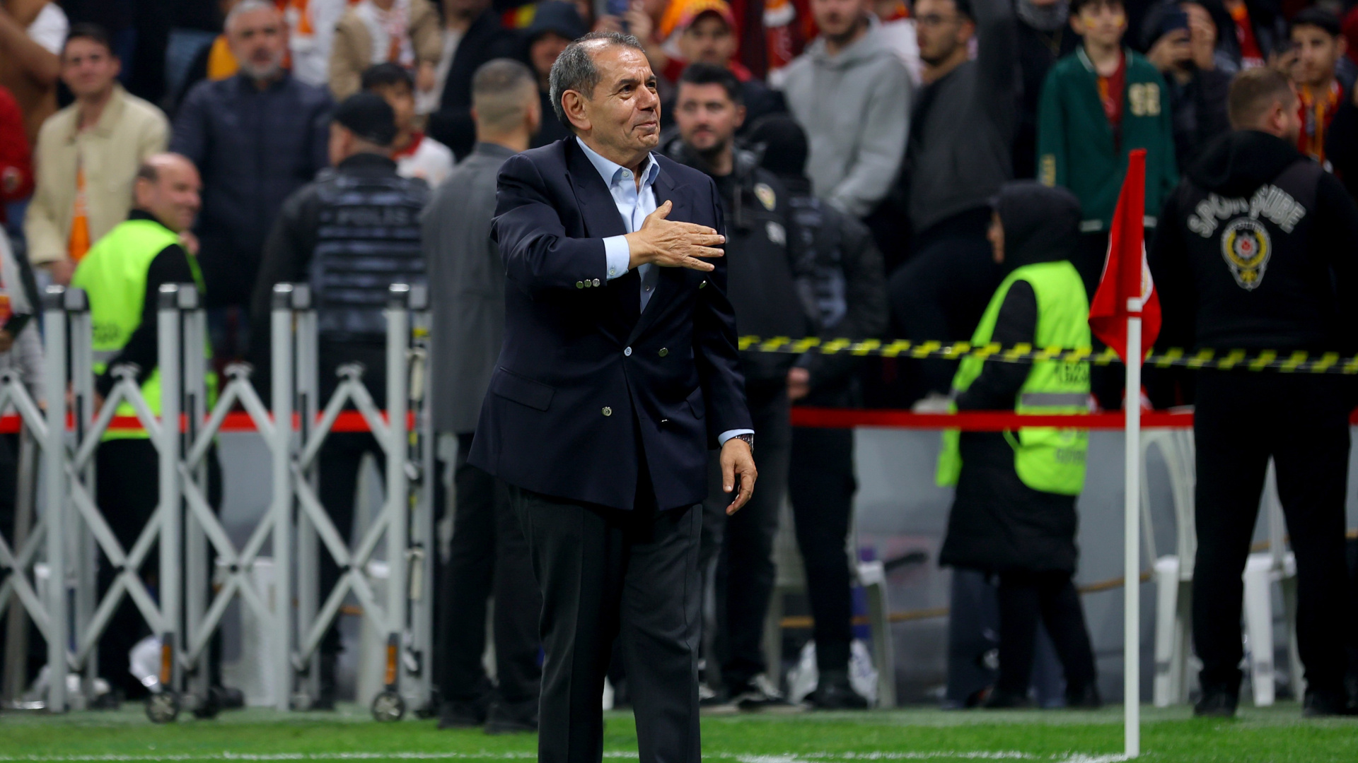 Galatasaray'da şampiyonluk primi 10 milyon Euro oldu