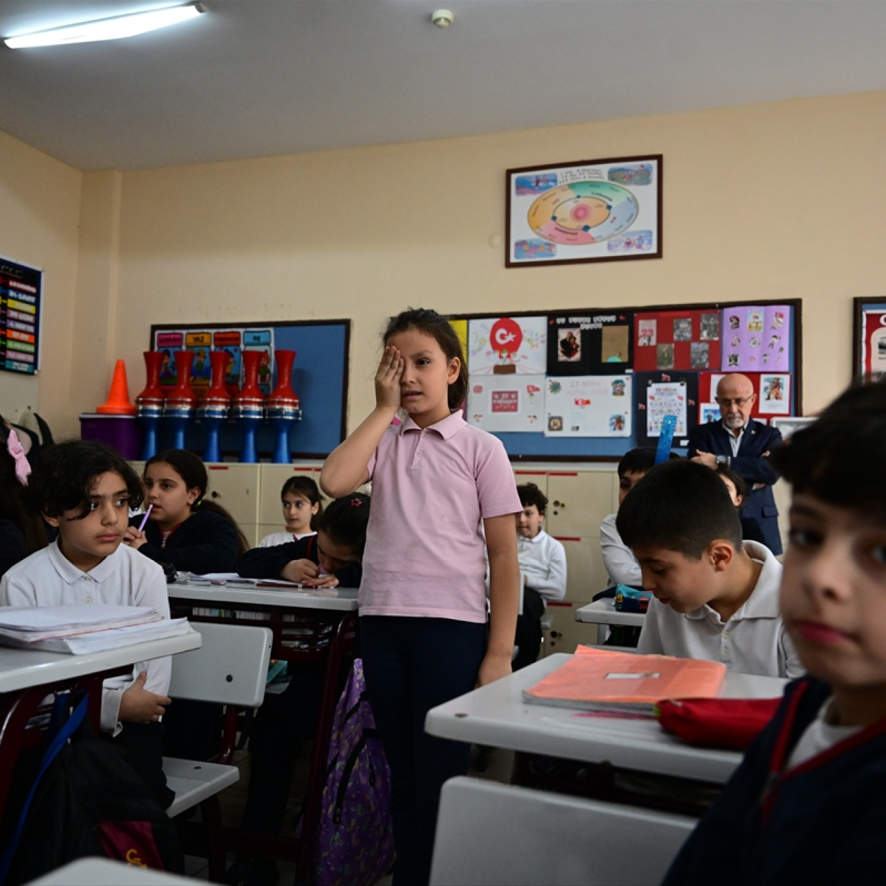 İstanbul'daki ilkokullarda işitme ve göz taraması