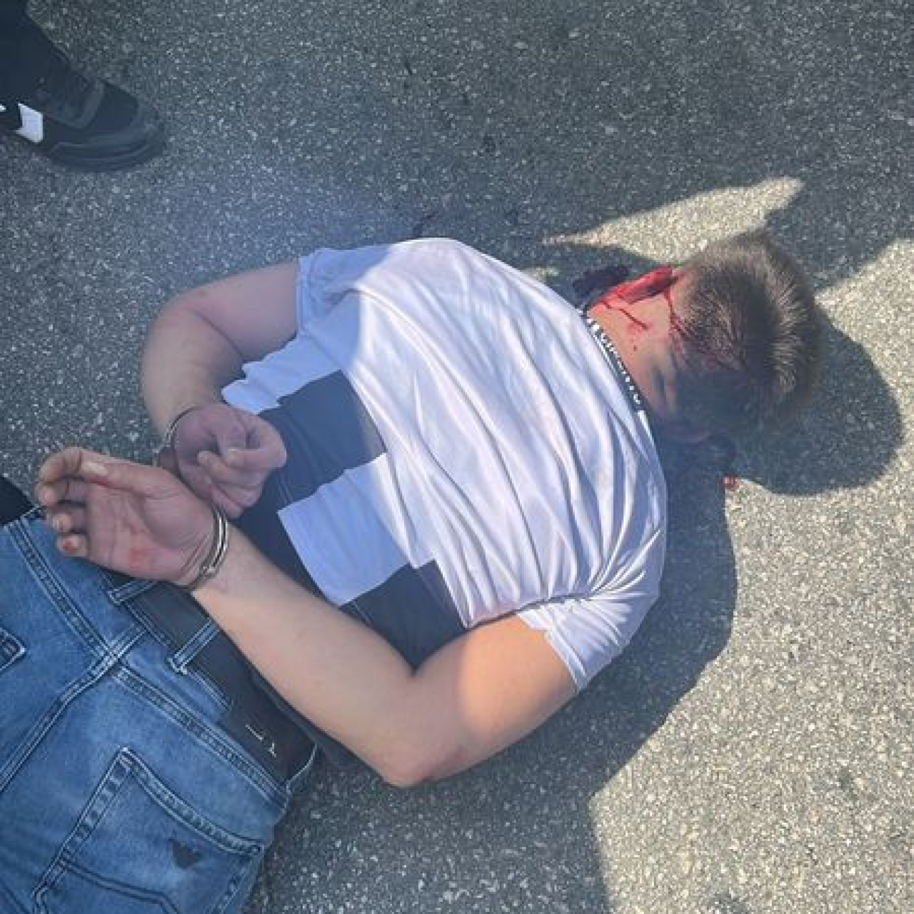 Şiddet ve Kaçak Operasyonu: Gaziantep'te Taksici Rehin Aldı, Polis Ateş Açtı