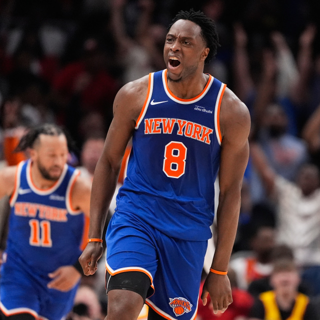 New York Knicks, 4-0'la konferans finalinde!