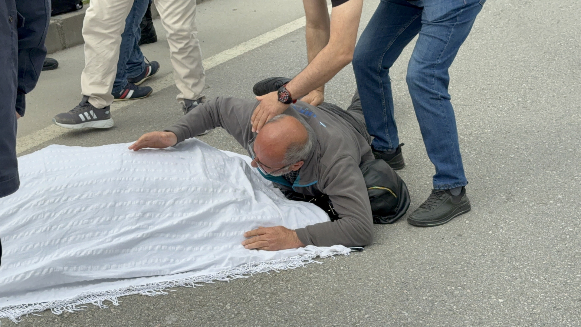 Samsun'da İlk İş Günü Trajedi: 3 Çocuk Annesi Yolda Can Verdi