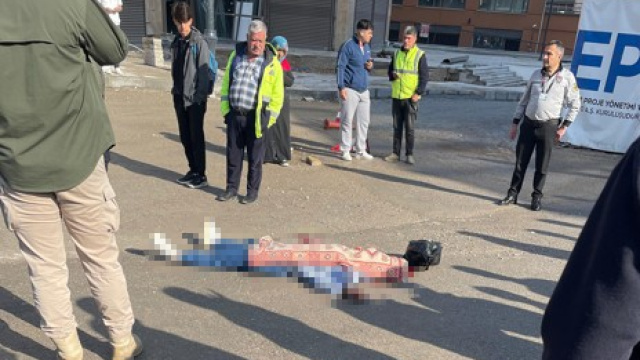 Eski koca tetiğe bastı! Sokakta bir kadın daha!