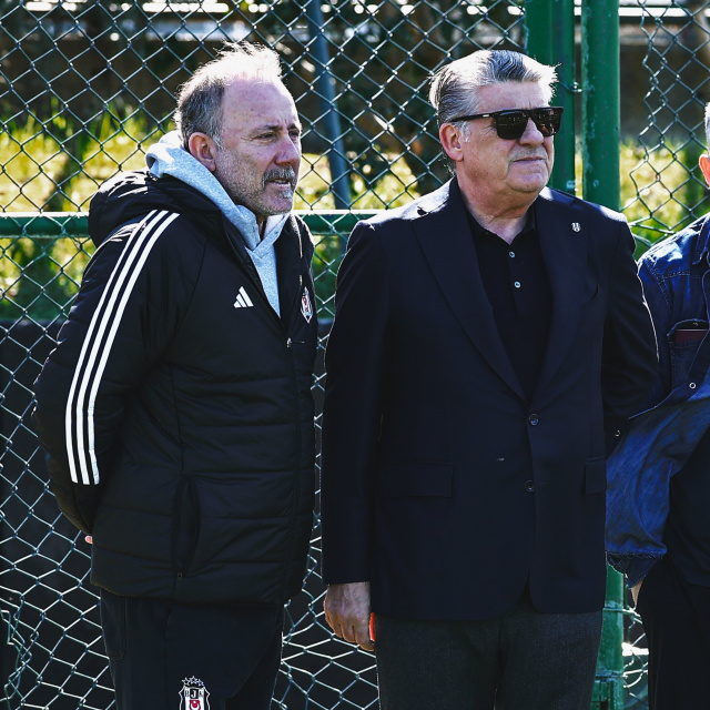 Beşiktaş'ta kritik toplantı!