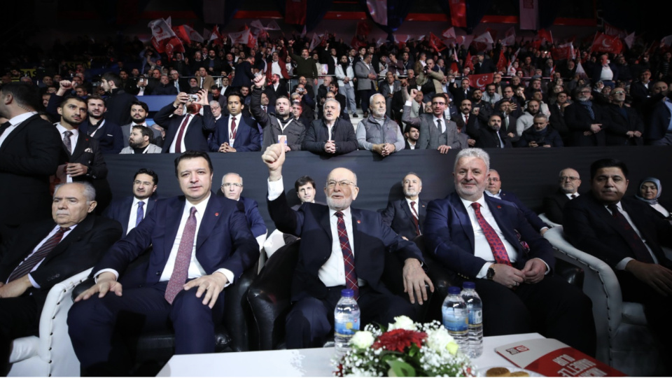 Saadet Partisi'ne kayyuma ret