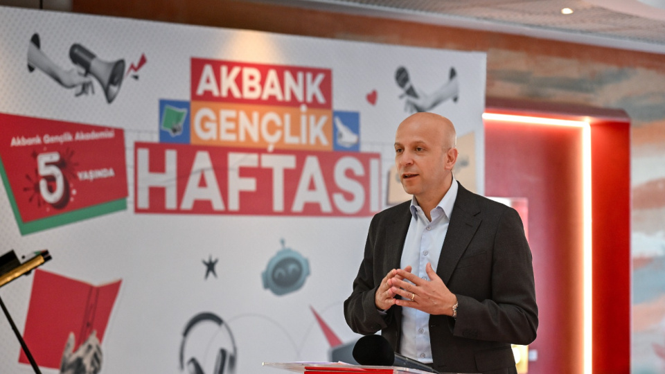 5 yılda 360 bin gence destek