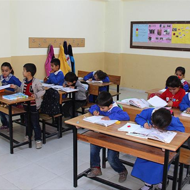 Öğretmenlerin yer değiştirme başvuruları başladı